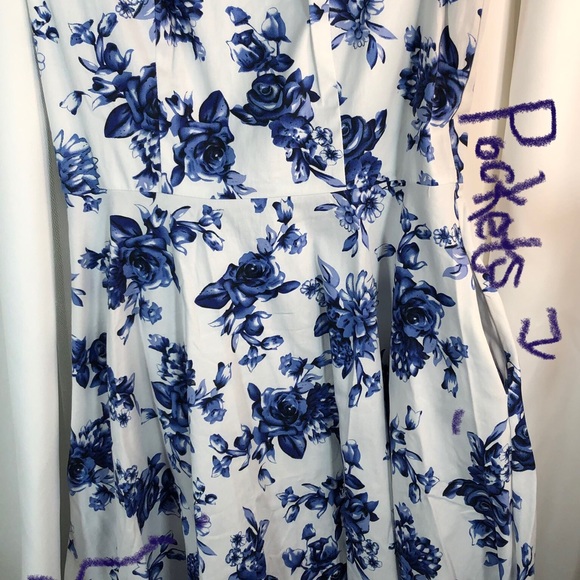Kuvant - 1950’s Retro Style Scoop Neck Cocktail Dress in White & Blue Floral - Picture 3 of 16
